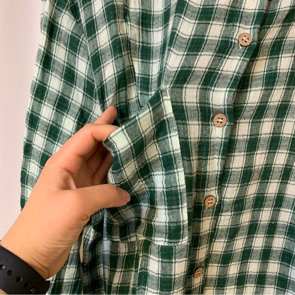 Lovely + Blush Green 100% Cotton Plaid Top Small - Picture 3 of 9